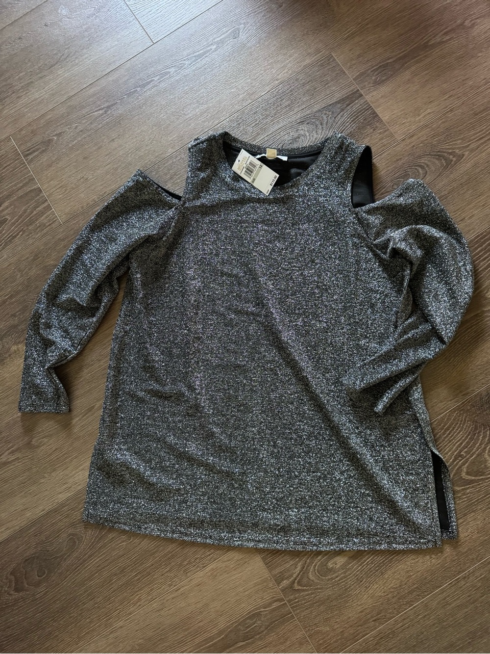 Cold-Shoulder Metallic Knit Top- Gray sparkle